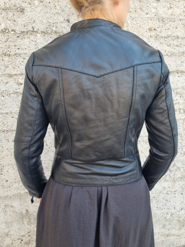 CASSANDRA SHEEP BLACK - AUTHENTIC WOMENS LEATHER JACKET
